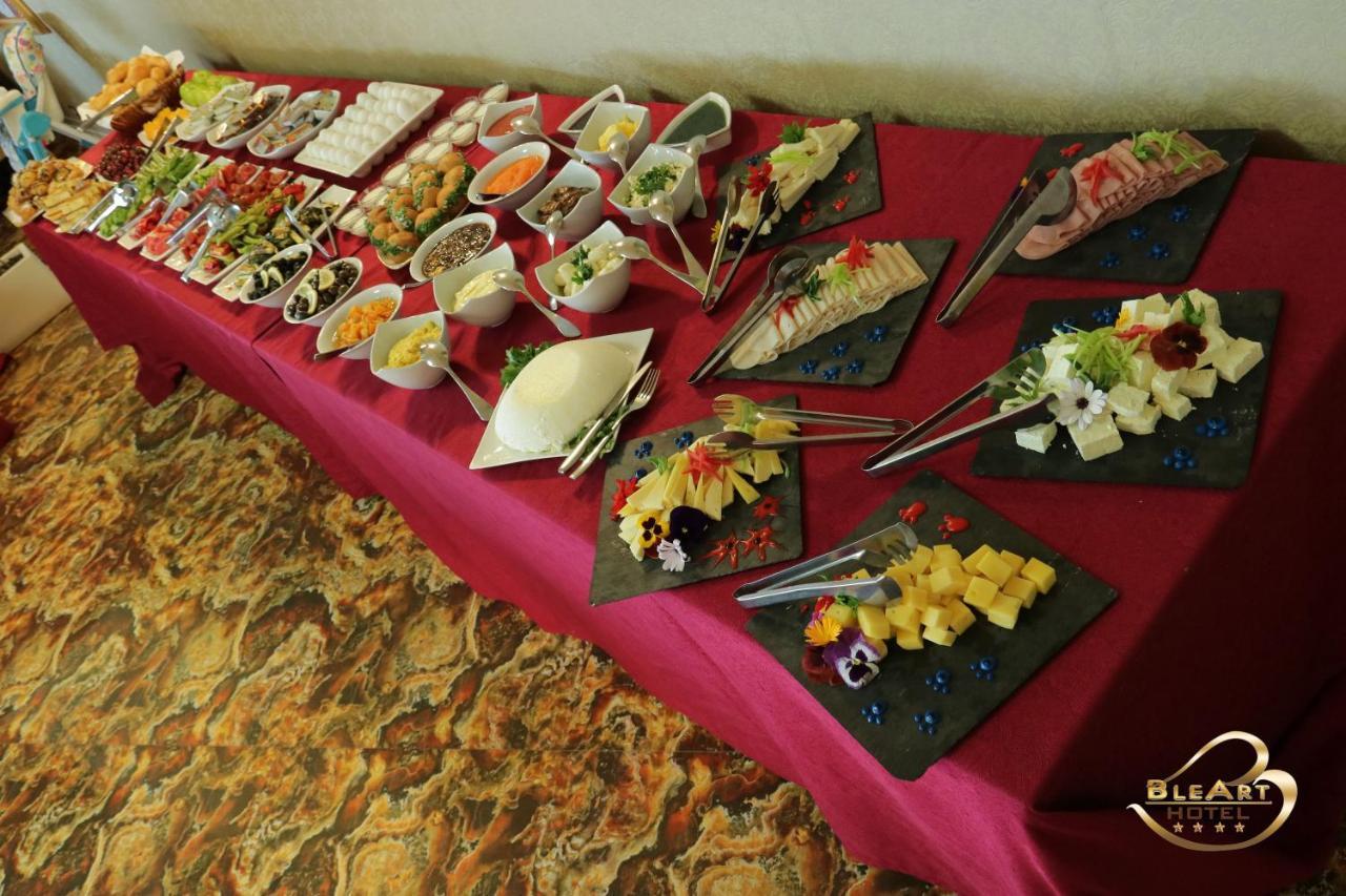 Hotel Bleart Škalngur Extérieur photo