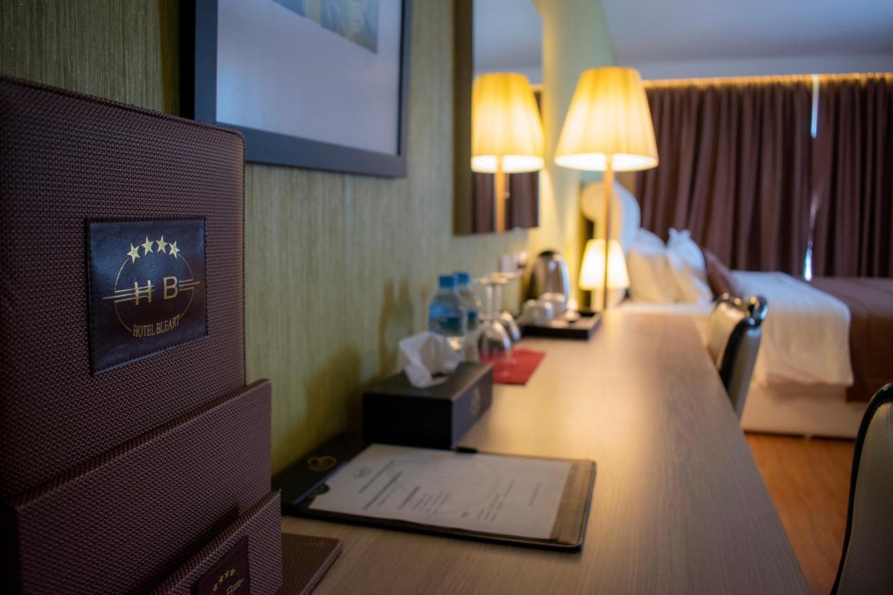 Hotel Bleart Škalngur Extérieur photo